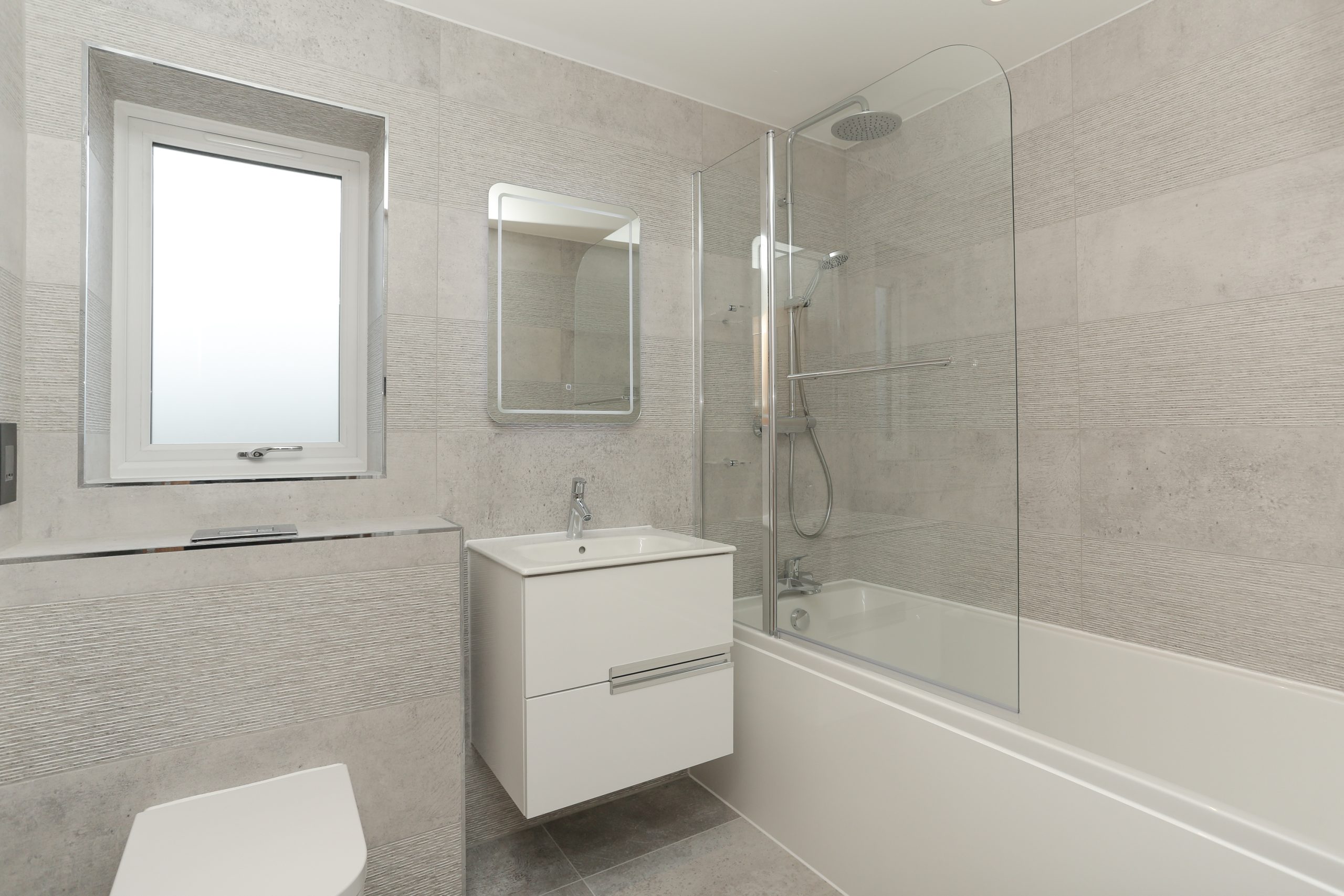 Fitted bathroom at our Woodside Court Development